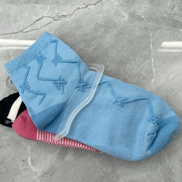 Women's Naxos Set of 3 Pairs of Ankle Socks - Picture 5 of 7